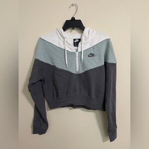 Nike Women's Sportswear Heritage Half-Zip Crop Hoodie